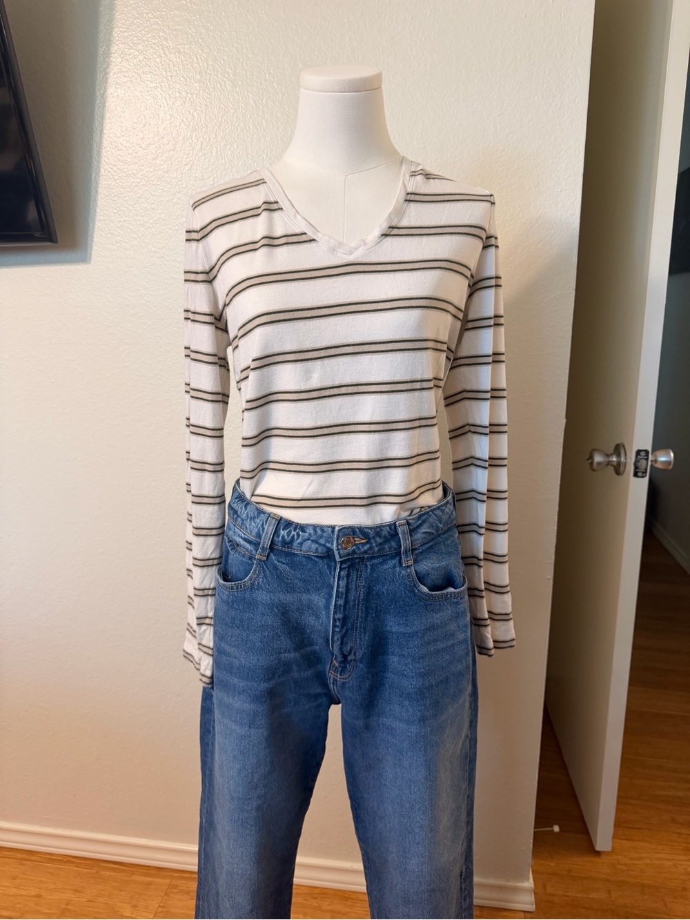 Banana Republic Cream and Black Striped V-Neck Long Sleeve Top